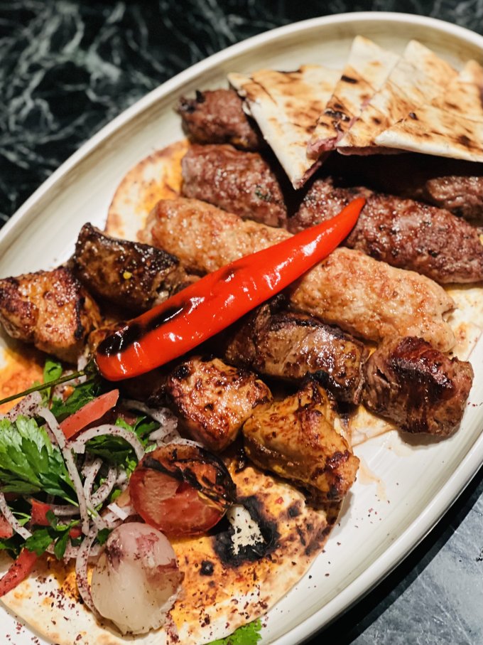 東涌美食推介｜中東餐廳Maison Du Mezze主打黎巴嫩美食、特設炭爐烤製海鮮及肉串